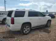 2018 Chevrolet Tahoe Premier с VIN 1GNSKCKC6JR194517, выставлен на аукционе Copart как лот 64211665 с пробегом 143 590 миль миль и Списание • Salvage title. История ставок и продаж доступна на DreamBid. Изображение 3.