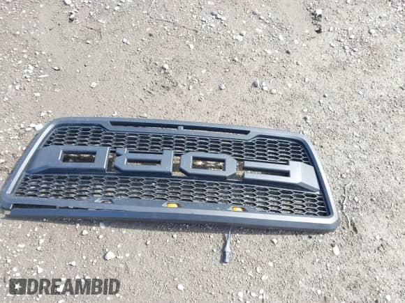 2005 Ford F-150 XLT with VIN 1FTPX14575FA86014, listed as a IAAI auction lot 43193154 with 171,713 mi miles and . Bid and sale history available at DreamBid. Image 12.