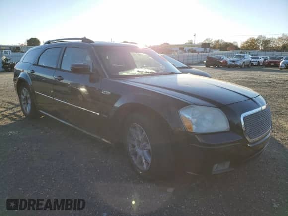 2006 Dodge Magnum R/T с VIN 2D8GV57246H120460, выставлен на аукционе Copart как лот 82431924 с пробегом Не указан миль и Чистый • Clean title. История ставок и продаж доступна на DreamBid. Изображение 4.
