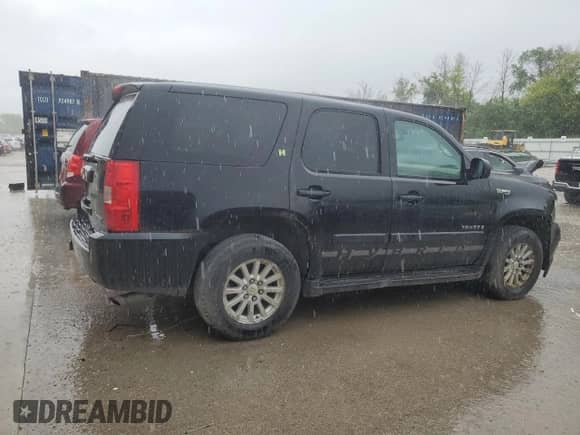 2008 Chevrolet Tahoe с VIN 1GNFK13568R144216, выставлен на аукционе Copart как лот 60645615 с пробегом 215 056 миль миль и На запчасти • Non repairable. История ставок и продаж доступна на DreamBid. Изображение 3.