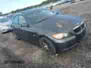 2007 BMW 3 Series 328xi z VIN WBAVC73507KP31391, wystawiony jako IAAI lot #43169470 z przebiegiem Nie podano mil oraz . Historia ofert i sprzedaży dostępna na DreamBid. Obrazek 1.