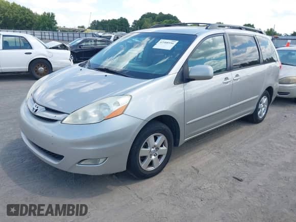 2009 Toyota Sienna XLE с VIN 5TDZK22C69S235369, выставлен на аукционе IAAI как лот 42988956 с пробегом 159 571 миль миль и . История ставок и продаж доступна на DreamBid. Изображение 2.