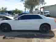 2019 Chrysler 300 S с VIN 2C3CCABG8KH654400, выставлен на аукционе IAAI как лот 41929917 с пробегом 155 107 миль миль и . История ставок и продаж доступна на DreamBid. Изображение 14.