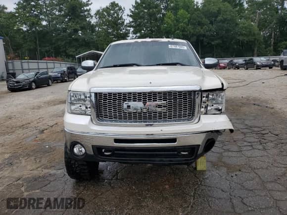 2013 GMC Sierra 1500 SLT с VIN 3GTP2WE73DG173028, выставлен на аукционе Copart как лот 67487995 с пробегом 226 951 миль миль и Списание • Salvage title. История ставок и продаж доступна на DreamBid. Изображение 5.