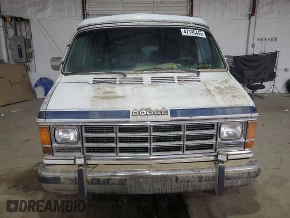 1987 Dodge RAM with VIN 2B6HB23TXHK282063, listed as a Copart auction lot 47196445 with Not provided miles and Salvage title. Bid and sale history available at DreamBid. Image 5.