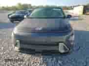 2024 Hyundai Kona SEL с VIN KM8HBCAB3RU096576, выставлен на аукционе Copart как лот 71036514 с пробегом 3 291 миль миль и Списание • Salvage title. История ставок и продаж доступна на DreamBid. Изображение 12.