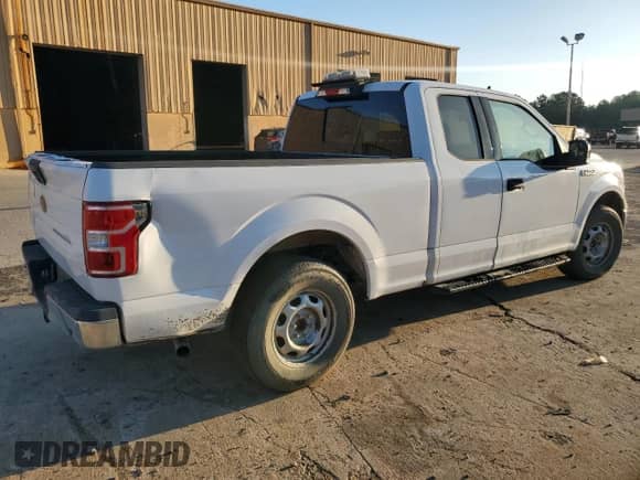 2019 Ford F-150 XLT with VIN 1FTEX1CB8KKE70577, listed as a Copart auction lot 86239735 with 139,275 mi miles and Clean title. Bid and sale history available at DreamBid. Image 3.