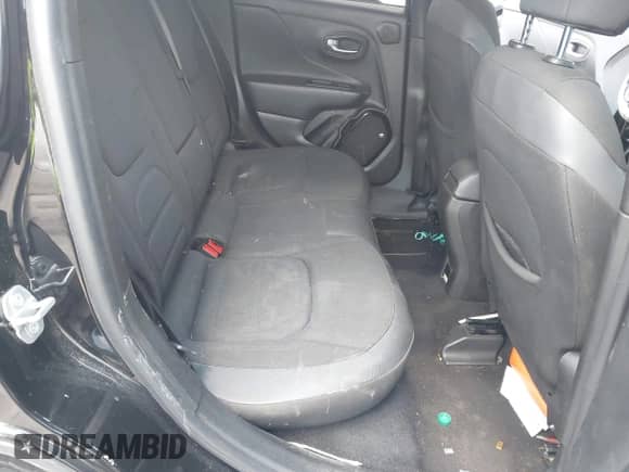 2017 Jeep Renegade Latitude с VIN ZACCJABB5HPG61186, выставлен на аукционе IAAI как лот 42687383 с пробегом 106 100 миль миль и . История ставок и продаж доступна на DreamBid. Изображение 8.