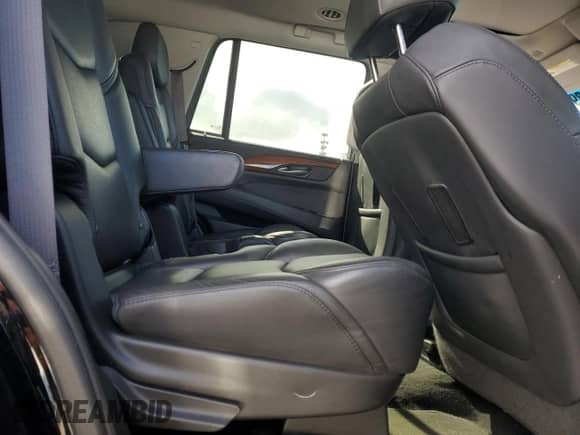 2017 Cadillac Escalade z VIN 1GYS4AKJ8HR329295, wystawiony jako Copart lot #87274895 z przebiegiem 146 968 mil mil oraz Szkoda całkowita • Salvage title. Historia ofert i sprzedaży dostępna na DreamBid. Obrazek 11.