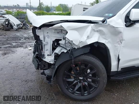 2024 Cadillac Escalade 4WD Sport с VIN 1GYS4EKL1RR351567, выставлен на аукционе IAAI как лот 42252664 с пробегом 7 513 миль миль и . История ставок и продаж доступна на DreamBid. Изображение 21.