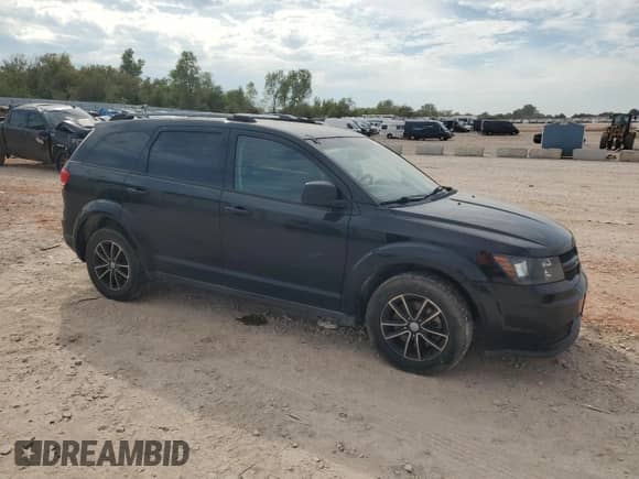 2017 Dodge Journey SE z VIN 3C4PDCAB8HT568175, wystawiony jako Copart lot #85092875 z przebiegiem 129 727 mil mil oraz Czysty tytuł • Clean title. Historia ofert i sprzedaży dostępna na DreamBid. Obrazek 4.