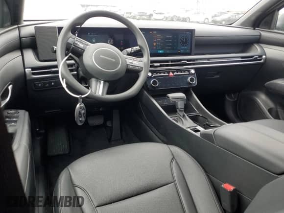 2025 Hyundai Santa Cruz SEL z VIN 5NTJB4DE1SH127083, wystawiony jako Copart lot #53869165 z przebiegiem 5 366 mil mil oraz Szkoda całkowita • Salvage title. Historia ofert i sprzedaży dostępna na DreamBid. Obrazek 8.