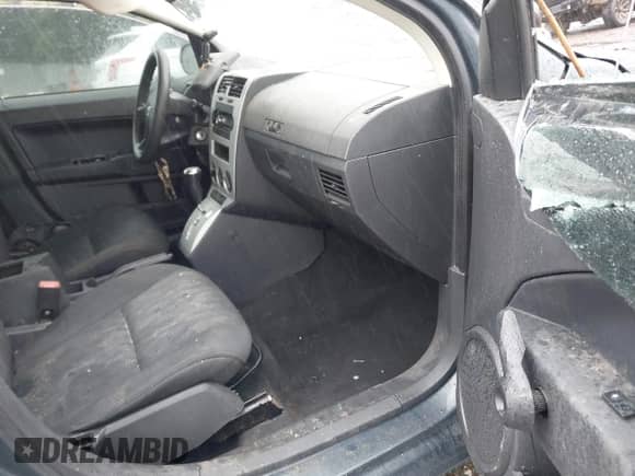 2008 Dodge Caliber SE with VIN 1B3HB28B48D738193, listed as a IAAI auction lot 42354186 with 130,520 mi miles and . Bid and sale history available at DreamBid. Image 5.