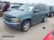 2009 Chevrolet Tahoe 2LT with VIN 1GNFC23039R290310, listed as a IAAI auction lot 42754314 with 191,439 mi miles and . Bid and sale history available at DreamBid. Image 2.