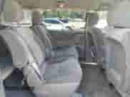 2010 Toyota Sienna CE z VIN 5TDKK4CC4AS329167, wystawiony jako Copart lot #80783565 z przebiegiem 120 600 mil mil oraz Szkoda całkowita • Salvage title. Historia ofert i sprzedaży dostępna na DreamBid. Obrazek 11.