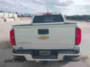 2020 Chevrolet Colorado 4WD Work Truck с VIN 1GCGTBEN4L1237899, выставлен на аукционе IAAI как лот 43133008 с пробегом 62 982 миль миль и . История ставок и продаж доступна на DreamBid. Изображение 16.
