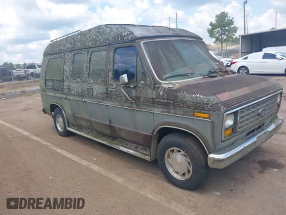 1988 Ford Econoline Cargo с VIN 1FDEE14N3JHB29979, выставлен на аукционе IAAI как лот 42924687 с пробегом 18 886 миль миль и . История ставок и продаж доступна на DreamBid. Изображение 1.