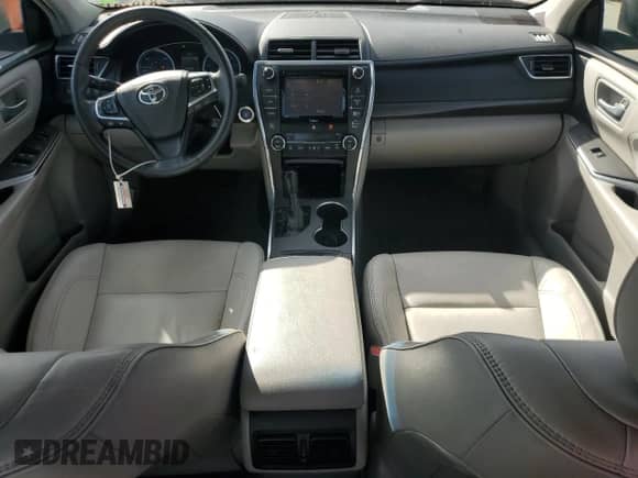 2017 Toyota Camry Hybrid LE z VIN 4T1BD1FK2HU209204, wystawiony jako Copart lot #84877285 z przebiegiem 50 195 mil mil oraz Szkoda całkowita • Salvage title. Historia ofert i sprzedaży dostępna na DreamBid. Obrazek 8.