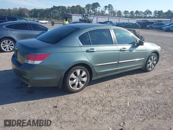 2008 Honda Accord EX с VIN 1HGCP26758A084140, выставлен на аукционе IAAI как лот 43252788 с пробегом 248 480 миль миль и . История ставок и продаж доступна на DreamBid. Изображение 4.