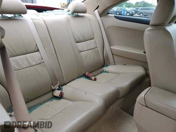 2004 Honda Accord EX-L с VIN 1HGCM82764A018885, выставлен на аукционе Copart как лот 55653935 с пробегом 71 834 миль миль и Списание • Salvage title. История ставок и продаж доступна на DreamBid. Изображение 10.