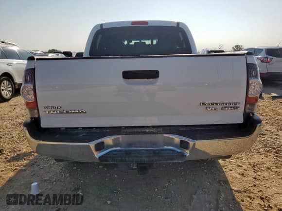 2013 Toyota Tacoma PreRunner z VIN 5TFJU4GN5DX040573, wystawiony jako Copart lot #72081405 z przebiegiem 80 555 mil mil oraz Szkoda całkowita • Salvage title. Historia ofert i sprzedaży dostępna na DreamBid. Obrazek 6.