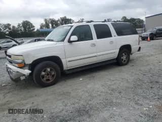 2002 Chevrolet Suburban LT z VIN 3GNEC16Z12G256159, wystawiony jako Copart lot #81876025 z przebiegiem Nie podano mil oraz Szkoda całkowita • Salvage title. Historia ofert i sprzedaży dostępna na DreamBid. Obrazek 1.