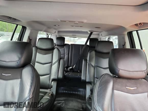 2015 Cadillac Escalade ESV Luxury с VIN 1GYS3HKJ4FR277575, выставлен на аукционе Copart как лот 70989265 с пробегом 231 225 миль миль и Списание • Salvage title. История ставок и продаж доступна на DreamBid. Изображение 10.