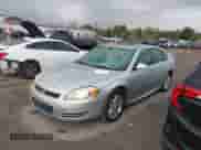 2009 Chevrolet Impala LT z VIN 2G1WT57K991319493, wystawiony jako IAAI lot #43395837 z przebiegiem 226 417 mil mil oraz . Historia ofert i sprzedaży dostępna na DreamBid. Obrazek 17.