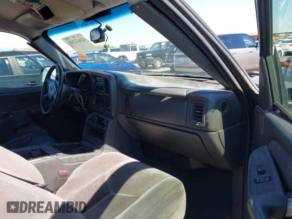 2003 GMC Sierra 1500 SLE with VIN 2GTEC19T531374709, listed as a IAAI auction lot 42442295 with 274,796 mi miles and . Bid and sale history available at DreamBid. Image 5.