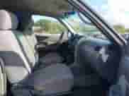 2003 Nissan Frontier XE z VIN 1N6ED26T43C471477, wystawiony jako IAAI lot #43514827 z przebiegiem 159 881 mil mil oraz . Historia ofert i sprzedaży dostępna na DreamBid. Obrazek 5.