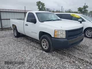 2009 Chevrolet Silverado 1500 Work Truck z VIN 1GCEC14X59Z104468, wystawiony jako IAAI lot #43539287 z przebiegiem 329 524 mil mil oraz . Historia ofert i sprzedaży dostępna na DreamBid. Obrazek 1.