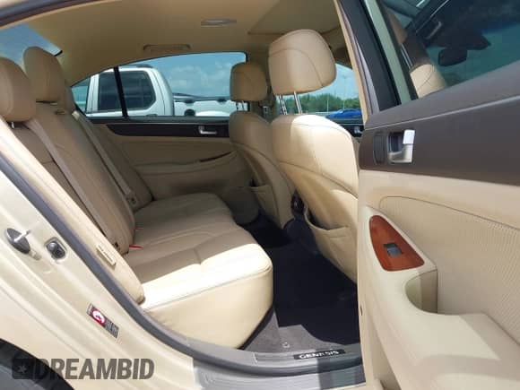 2012 Hyundai Genesis 4.6L с VIN KMHGC4DFXCU155983, выставлен на аукционе IAAI как лот 42702914 с пробегом 100 171 миль миль и . История ставок и продаж доступна на DreamBid. Изображение 8.