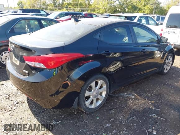 2012 Hyundai Elantra GLS с VIN KMHDH4AE7CU212222, выставлен на аукционе IAAI как лот 43400460 с пробегом Не указан миль и . История ставок и продаж доступна на DreamBid. Изображение 4.