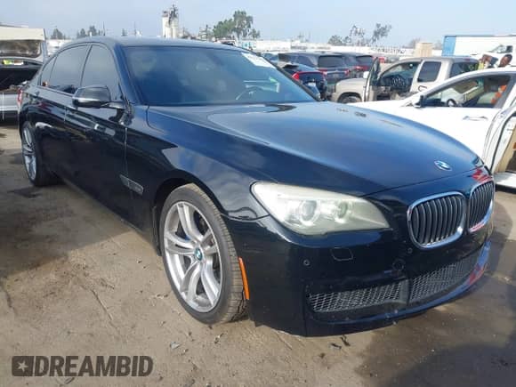 2013 BMW 7 Series 740Li with VIN WBAYE4C59DD136786, listed as a IAAI auction lot 42722440 with 126,170 mi miles and . Bid and sale history available at DreamBid. Image 1.