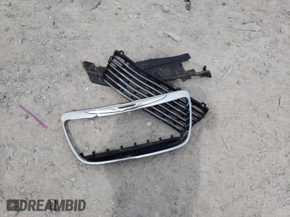 2011 Chrysler 300 C с VIN 2C3CA6CT0BH528112, выставлен на аукционе Copart как лот 62569155 с пробегом 51 782 миль миль и Списание • Salvage title. История ставок и продаж доступна на DreamBid. Изображение 12.