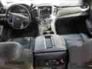 2015 Chevrolet Suburban LT z VIN 1GNSKJKC4FR192292, wystawiony jako Copart lot #60434444 z przebiegiem 304 830 mil mil oraz Szkoda całkowita • Salvage title. Historia ofert i sprzedaży dostępna na DreamBid. Obrazek 8.