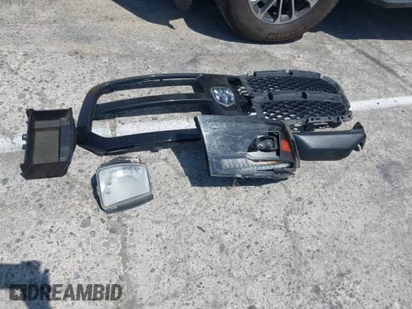 2014 Ram 1500 Express z VIN 3C6JR6AT3EG119113, wystawiony jako IAAI lot #42348735 z przebiegiem 140 132 mil mil oraz . Historia ofert i sprzedaży dostępna na DreamBid. Obrazek 12.