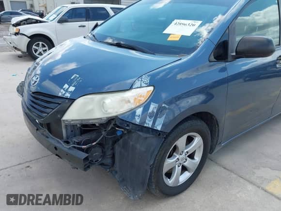 2014 Toyota Sienna L with VIN 5TDZK3DC8ES431620, listed as a IAAI auction lot 42896320 with 241,659 mi miles and . Bid and sale history available at DreamBid. Image 19.