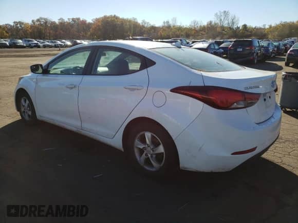 2014 Hyundai Elantra SE with VIN 5NPDH4AE0EH524058, listed as a Copart auction lot 90017105 with 190,790 mi miles and Salvage title. Bid and sale history available at DreamBid. Image 2.