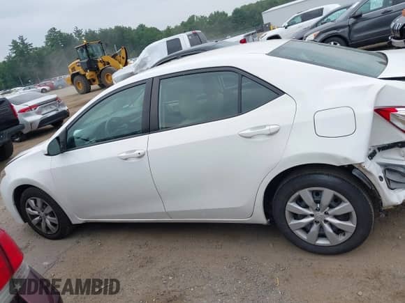 2016 Toyota Corolla L with VIN 2T1BURHE4GC557995, listed as a IAAI auction lot 42883766 with 208,519 mi miles and . Bid and sale history available at DreamBid. Image 15.