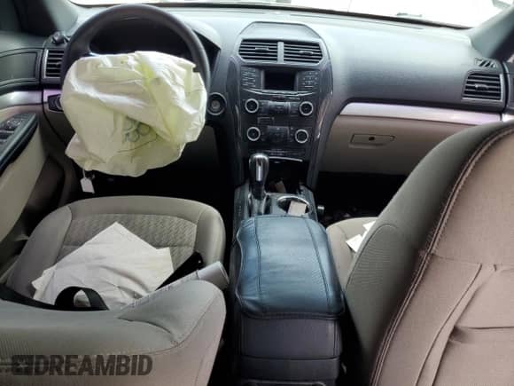 2018 Ford Explorer with VIN 1FM5K7BB7JGB85339, listed as a Copart auction lot 62982365 with 121,367 mi miles and Salvage title. Bid and sale history available at DreamBid. Image 8.