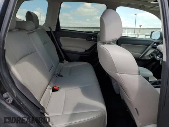 2014 Subaru Forester Limited z VIN JF2SJAHC7EH523312, wystawiony jako Copart lot #67603465 z przebiegiem 96 544 mil mil oraz Szkoda całkowita • Salvage title. Historia ofert i sprzedaży dostępna na DreamBid. Obrazek 11.