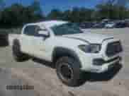 2019 Toyota Tacoma TRD Off Road z VIN 3TMCZ5AN9KM282522, wystawiony jako Copart lot #85939905 z przebiegiem 89 447 mil mil oraz Nie do naprawy • Non repairable. Historia ofert i sprzedaży dostępna na DreamBid. Obrazek 4.