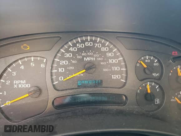 2004 Chevrolet Suburban LT z VIN 3GNEC16ZX4G286084, wystawiony jako Copart lot #72546834 z przebiegiem 250 830 mil mil oraz Szkoda całkowita • Salvage title. Historia ofert i sprzedaży dostępna na DreamBid. Obrazek 9.