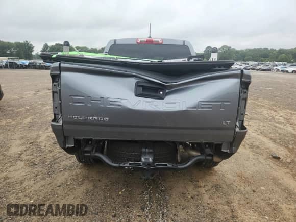 2022 Chevrolet Colorado 2WD LT with VIN 1GCGSCEA6N1262070, listed as a Copart auction lot 60838885 with 100,941 mi miles and Salvage title. Bid and sale history available at DreamBid. Image 6.