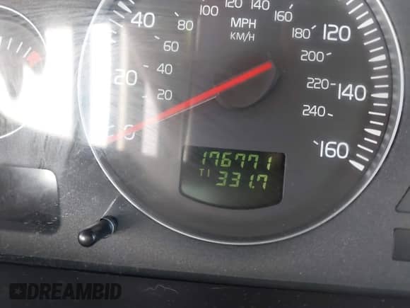 2006 Volvo S60 2.5L Turbo с VIN YV1RS592962540019, выставлен на аукционе IAAI как лот 43203084 с пробегом 176 771 миль миль и . История ставок и продаж доступна на DreamBid. Изображение 7.