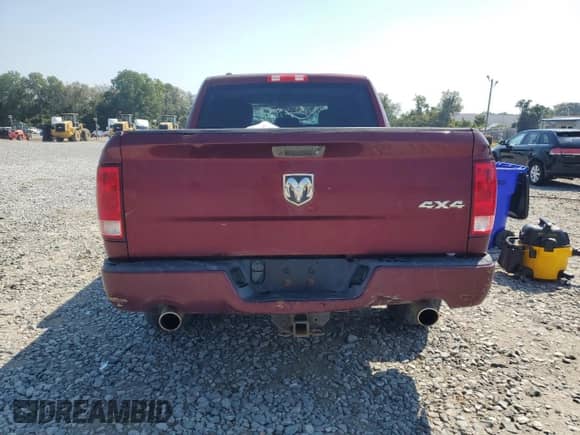 2016 Ram 1500 Express with VIN 1C6RR7KT7GS198482, listed as a Copart auction lot 81118275 with 121,923 mi miles and Salvage title. Bid and sale history available at DreamBid. Image 6.