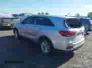 2020 Kia Sorento LX с VIN 5XYPG4A34LG647008, выставлен на аукционе IAAI как лот 41938773 с пробегом 98 917 миль миль и . История ставок и продаж доступна на DreamBid. Изображение 3.