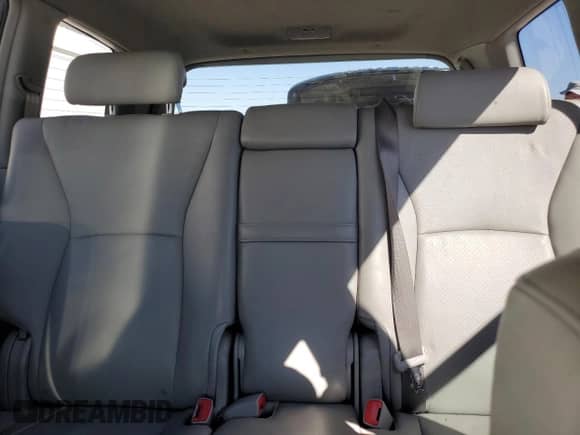 2006 Toyota Highlander Limited with VIN JTEEW21A560020708, listed as a Copart auction lot 71837485 with 229,414 mi miles and Clean title. Bid and sale history available at DreamBid. Image 10.