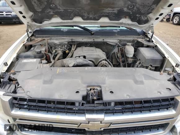 2007 Chevrolet Silverado 2500HD 1LT z VIN 1GCHC24K47E577659, wystawiony jako Copart lot #60449295 z przebiegiem 321 261 mil mil oraz Czysty tytuł • Clean title. Historia ofert i sprzedaży dostępna na DreamBid. Obrazek 11.